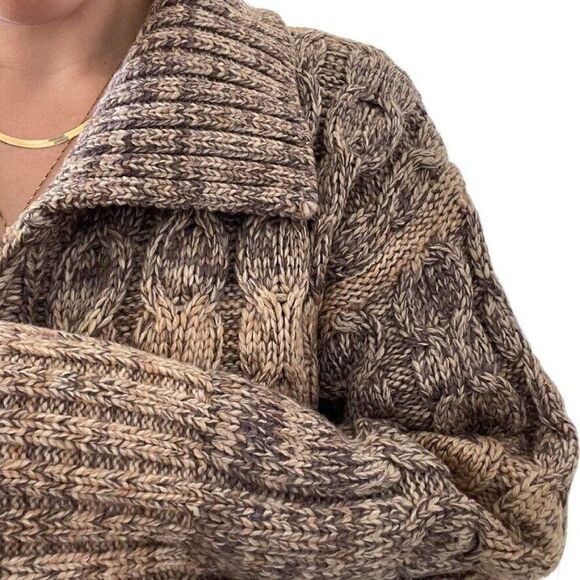 Vintage Womens Hand Knit Brown Wool Oversized Cable Fisherman Cardigan Sz L - Picture 9 of 9